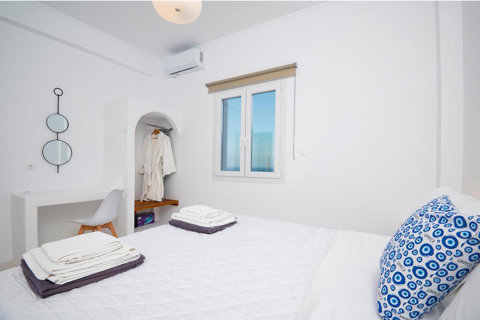 Vourvoúlos Sunrise Villa Santorini מראה חיצוני תמונה
